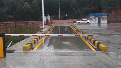 鑫鑫為您解答：60t電子汽車(chē)衡接通儀表后，顯示負(fù)超載？